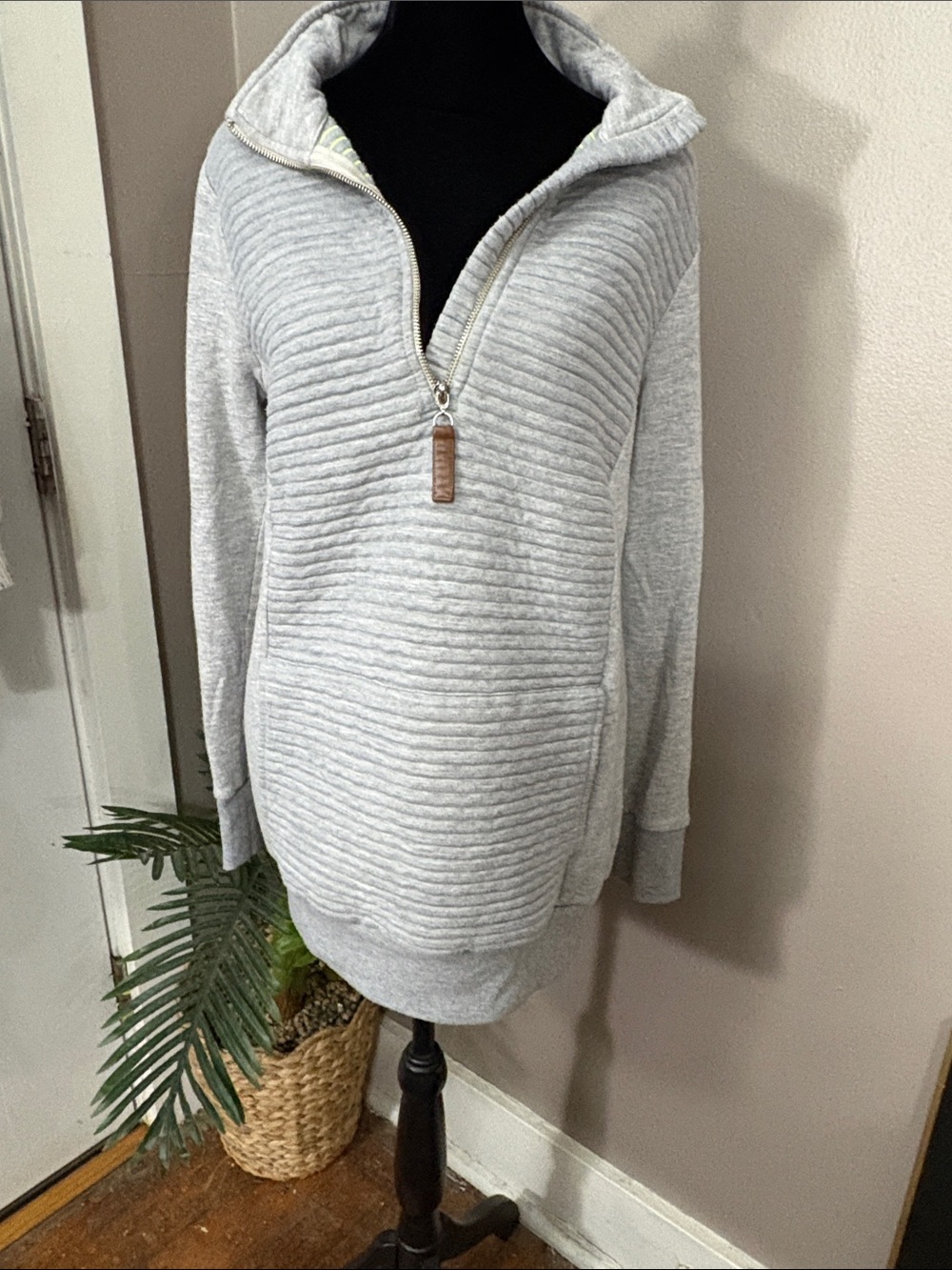 Soft Surroundings Varenna Quilted Pullover Sweatshirt women’s size small